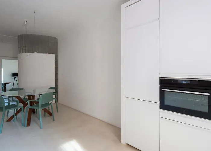 Vittorio Luxury Panoramic *